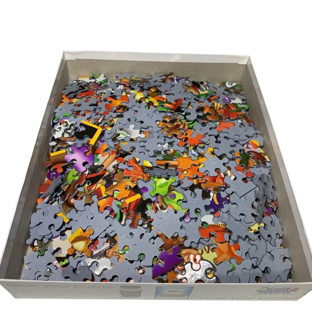 White Mountain Trick or Treat 1000 Piece Jigsaw Puzzle Halloween Made in USA